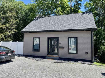 9-11 Revere St, Arlington, Massachusetts, 1 Room Rooms,1 BathroomBathrooms,Residential Lease,For Rent,Revere St,73539488 9-11 Revere St, Arlington, Massachusetts, 1 Room Rooms,1 BathroomBathrooms,Residential Lease,For Rent,Revere St,73539488