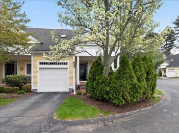 14 Whiting Ln, Hingham, Massachusetts, 2 Bedrooms Bedrooms, 8 Rooms Rooms,2.5 BathroomsBathrooms,Residential,For Sale,Whiting Ln,73539494 14 Whiting Ln, Hingham, Massachusetts, 2 Bedrooms Bedrooms, 8 Rooms Rooms,2.5 BathroomsBathrooms,Residential,For Sale,Whiting Ln,73539494