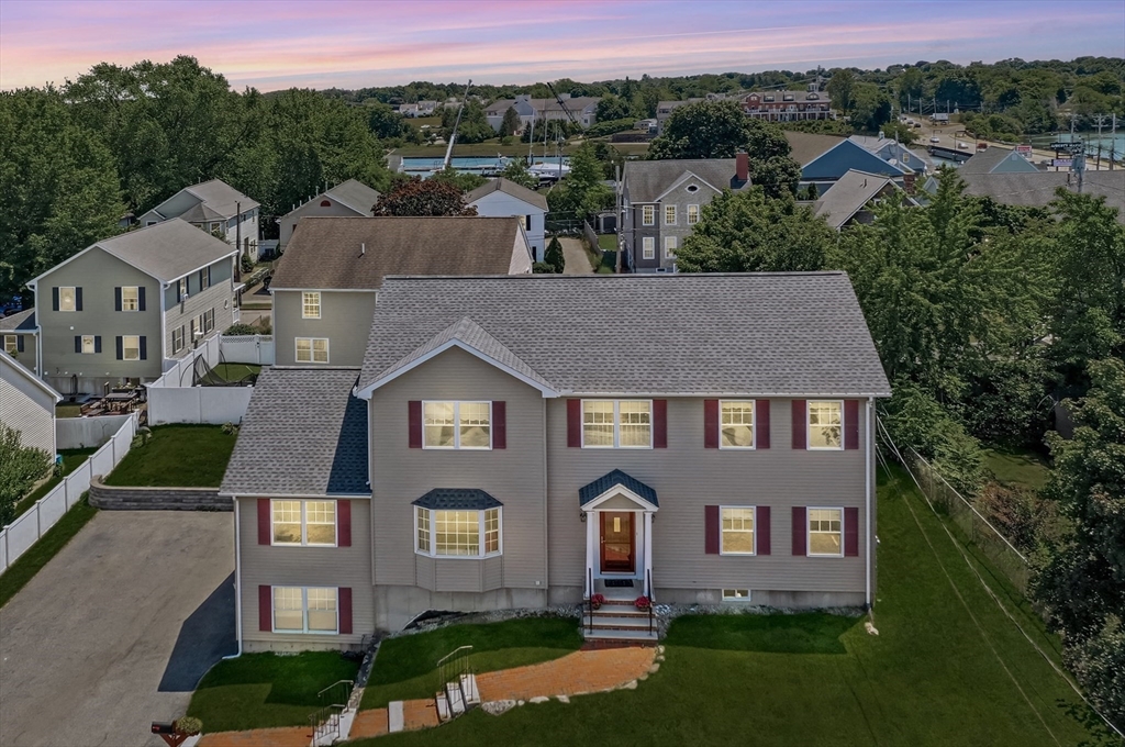 7 Riverside Street, Danvers, Massachusetts, 5 Bedrooms Bedrooms, 8 Rooms Rooms,3 BathroomsBathrooms,Residential,For Sale,Riverside Street,73539544