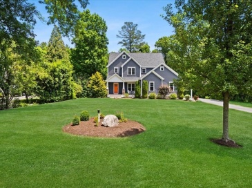 418 Center St, Easton, Massachusetts, 4 Bedrooms Bedrooms, 10 Rooms Rooms,4.5 BathroomsBathrooms,Residential,For Sale,Center St,73539548 418 Center St, Easton, Massachusetts, 4 Bedrooms Bedrooms, 10 Rooms Rooms,4.5 BathroomsBathrooms,Residential,For Sale,Center St,73539548