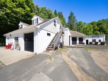 233 Wilbraham Street, Palmer, Massachusetts, ,Commercial Sale,For Sale,Wilbraham Street,73539560