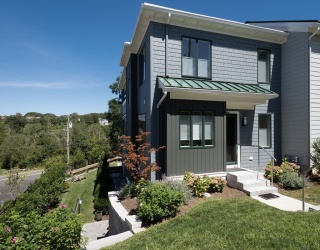 41 Cliff Road, Gloucester, Massachusetts, 3 Bedrooms Bedrooms, 6 Rooms Rooms,3.5 BathroomsBathrooms,Residential Lease,For Rent,Cliff Road,73539573