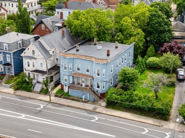 422 Mcgrath Highway, Somerville, Massachusetts, 14 Bedrooms Bedrooms, 20 Rooms Rooms,8 BathroomsBathrooms,Residential Income,For Sale,Mcgrath Highway,73539496