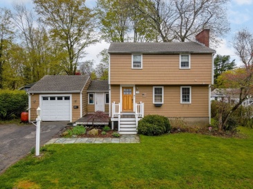 20 Fairmount St, Randolph, Massachusetts, 3 Bedrooms Bedrooms, 6 Rooms Rooms,1.5 BathroomsBathrooms,Residential,For Sale,Fairmount St,73513802 20 Fairmount St, Randolph, Massachusetts, 3 Bedrooms Bedrooms, 6 Rooms Rooms,1.5 BathroomsBathrooms,Residential,For Sale,Fairmount St,73513802
