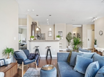 11 West Broadway, Boston, Massachusetts, 2 Bedrooms Bedrooms, 6 Rooms Rooms,2 BathroomsBathrooms,Residential Lease,For Rent,West Broadway,73516582 11 West Broadway, Boston, Massachusetts, 2 Bedrooms Bedrooms, 6 Rooms Rooms,2 BathroomsBathrooms,Residential Lease,For Rent,West Broadway,73516582