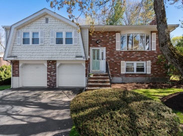 11 Harvard Circle, Needham, Massachusetts, 4 Bedrooms Bedrooms, 10 Rooms Rooms,2.5 BathroomsBathrooms,Residential,For Sale,Harvard Circle,73510603 11 Harvard Circle, Needham, Massachusetts, 4 Bedrooms Bedrooms, 10 Rooms Rooms,2.5 BathroomsBathrooms,Residential,For Sale,Harvard Circle,73510603