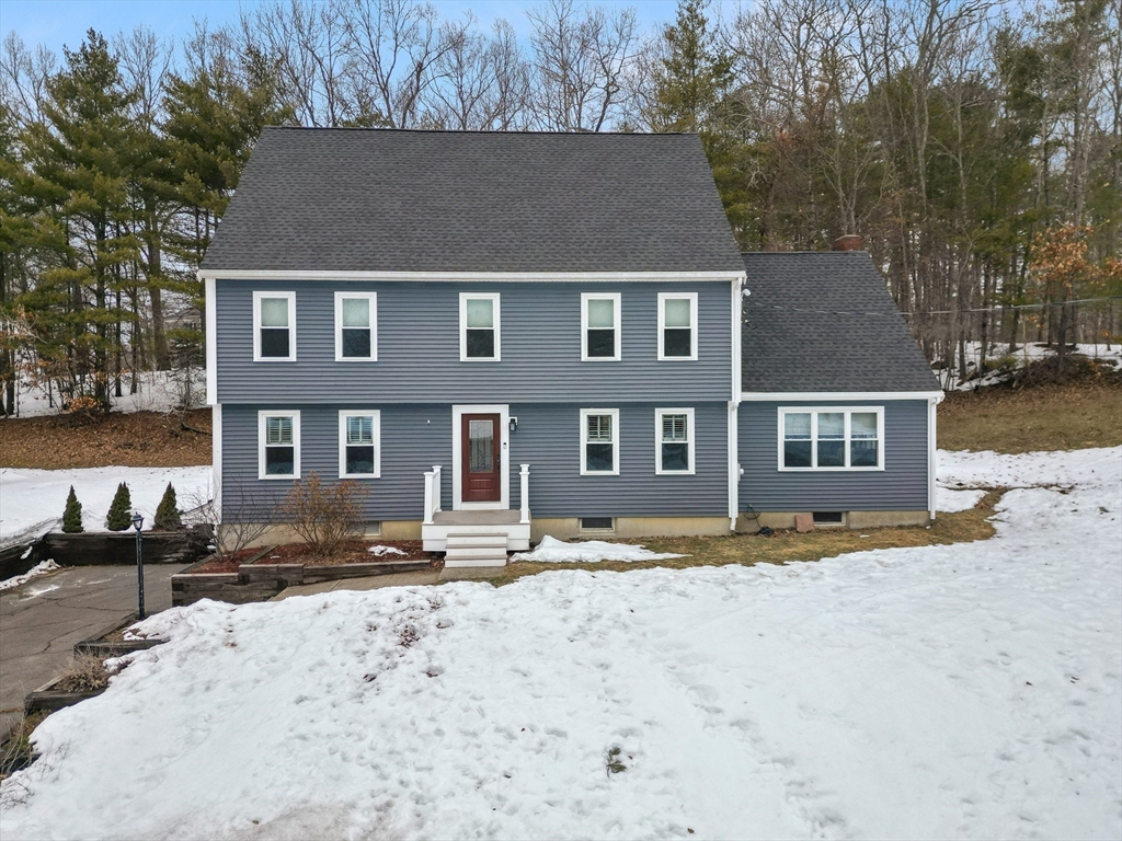 6 James Rd, Ipswich, Massachusetts, 3 Bedrooms Bedrooms, 8 Rooms Rooms,3.5 BathroomsBathrooms,Residential,For Sale,James Rd,73484864