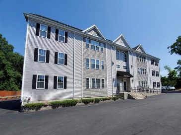 70 Oak Street Extension, Brockton, Massachusetts, 2 Bedrooms Bedrooms, 5 Rooms Rooms,2 BathroomsBathrooms,Residential Lease,For Rent,Oak Street Extension,73523324 70 Oak Street Extension, Brockton, Massachusetts, 2 Bedrooms Bedrooms, 5 Rooms Rooms,2 BathroomsBathrooms,Residential Lease,For Rent,Oak Street Extension,73523324