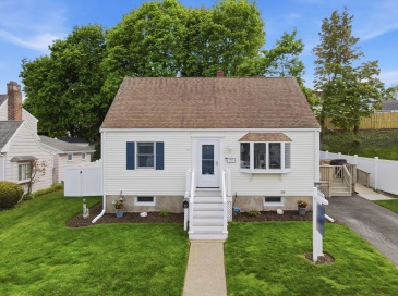 77 Weyham Rd, Weymouth, Massachusetts, 3 Bedrooms Bedrooms, 6 Rooms Rooms,1 BathroomBathrooms,Residential,For Sale,Weyham Rd,73517945 77 Weyham Rd, Weymouth, Massachusetts, 3 Bedrooms Bedrooms, 6 Rooms Rooms,1 BathroomBathrooms,Residential,For Sale,Weyham Rd,73517945