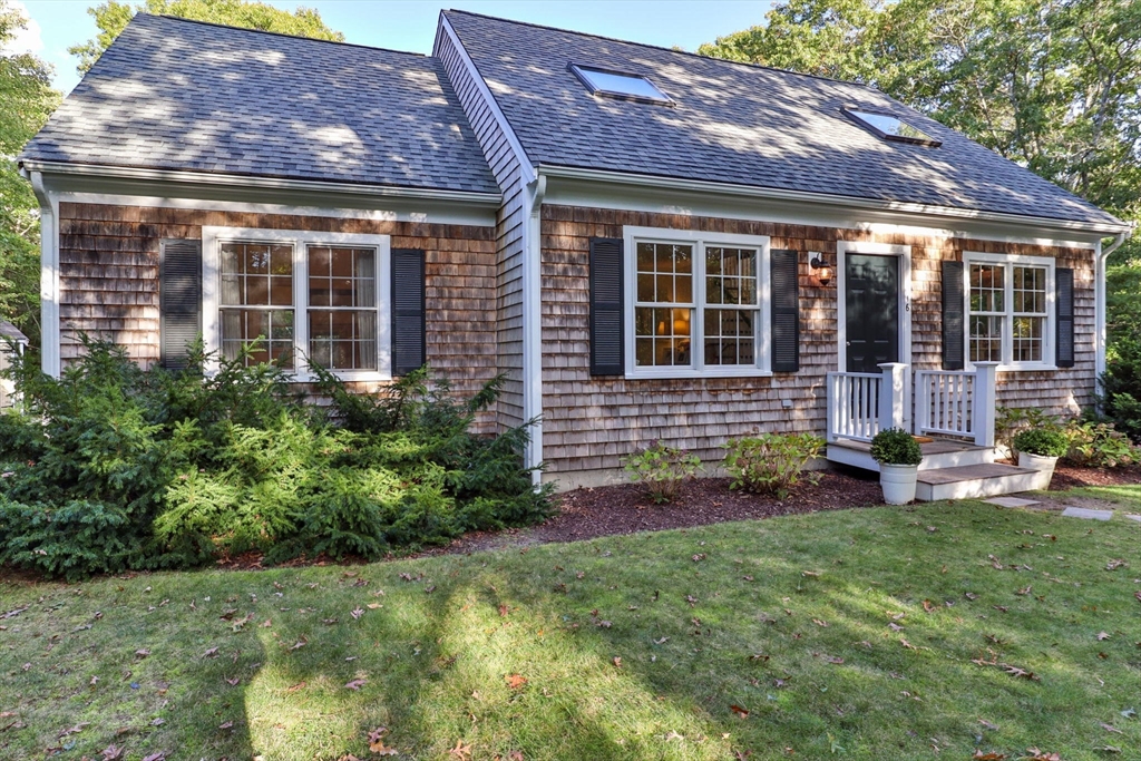 16 Newtown Rd, Sandwich, Massachusetts, 3 Bedrooms Bedrooms, 6 Rooms Rooms,2.5 BathroomsBathrooms,Residential,For Sale,Newtown Rd,73474475