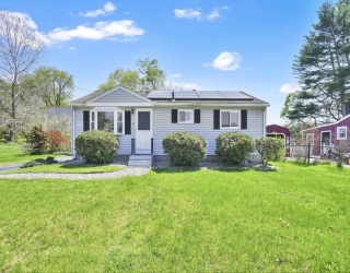 6 Silva St, Monson, Massachusetts, 3 Bedrooms Bedrooms, 5 Rooms Rooms,1 BathroomBathrooms,Residential,For Sale,Silva St,73514148
