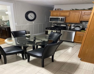 6 Reed Ave, Everett, Massachusetts, 3 Bedrooms Bedrooms, 5 Rooms Rooms,1 BathroomBathrooms,Residential Lease,For Rent,Reed Ave,73539631