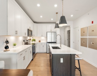 5 Peters Farm Way, Westborough, Massachusetts, 1 Bedroom Bedrooms, 4 Rooms Rooms,1 BathroomBathrooms,Residential,For Sale,Peters Farm Way,73539608