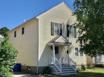 62 Bowdoin Ave, Waltham, Massachusetts, 4 Bedrooms Bedrooms, 5 Rooms Rooms,3 BathroomsBathrooms,Residential Lease,For Rent,Bowdoin Ave,73539655