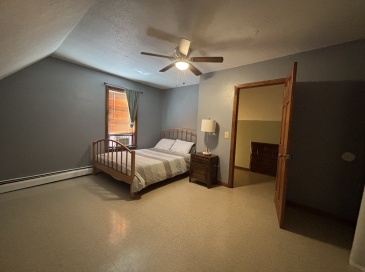 108 Brown Ave., Holyoke, Massachusetts, 1 Bedroom Bedrooms, 8 Rooms Rooms,1 BathroomBathrooms,Residential Lease,For Rent,Brown Ave.,73539619