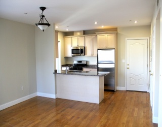 1522 Vfw Parkway, Boston, Massachusetts, 2 Bedrooms Bedrooms, 5 Rooms Rooms,2 BathroomsBathrooms,Residential Lease,For Rent,Vfw Parkway,73539672