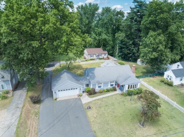 1466 Page Blvd, Springfield, Massachusetts, 5 Bedrooms Bedrooms, 9 Rooms Rooms,1.5 BathroomsBathrooms,Residential Income,For Sale,Page Blvd,73539696 1466 Page Blvd, Springfield, Massachusetts, 5 Bedrooms Bedrooms, 9 Rooms Rooms,1.5 BathroomsBathrooms,Residential Income,For Sale,Page Blvd,73539696
