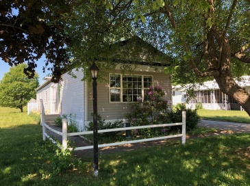 281 Chauncey Walker Street, Belchertown, Massachusetts, 2 Bedrooms Bedrooms, 4 Rooms Rooms,1 BathroomBathrooms,Residential,For Sale,Chauncey Walker Street,73539723 281 Chauncey Walker Street, Belchertown, Massachusetts, 2 Bedrooms Bedrooms, 4 Rooms Rooms,1 BathroomBathrooms,Residential,For Sale,Chauncey Walker Street,73539723