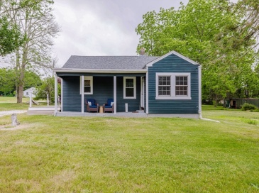 1500 Crandall Rd, Tiverton, Rhode Island, 2 Bedrooms Bedrooms, 4 Rooms Rooms,1 BathroomBathrooms,Residential,For Sale,Crandall Rd,73539722 1500 Crandall Rd, Tiverton, Rhode Island, 2 Bedrooms Bedrooms, 4 Rooms Rooms,1 BathroomBathrooms,Residential,For Sale,Crandall Rd,73539722