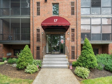221 Oak, Brockton, Massachusetts, 1 Bedroom Bedrooms, 4 Rooms Rooms,1 BathroomBathrooms,Residential,For Sale,Oak,73539714 221 Oak, Brockton, Massachusetts, 1 Bedroom Bedrooms, 4 Rooms Rooms,1 BathroomBathrooms,Residential,For Sale,Oak,73539714