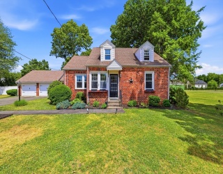 115 Poplar Street, Agawam, Massachusetts, 4 Bedrooms Bedrooms, 7 Rooms Rooms,2 BathroomsBathrooms,Residential,For Sale,Poplar Street,73539740
