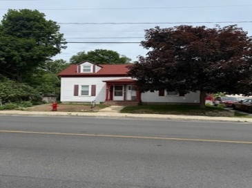 113 W Main Street, Ayer, Massachusetts, 2 Bedrooms Bedrooms, 4 Rooms Rooms,1 BathroomBathrooms,Residential Lease,For Rent,W Main Street,73539764 113 W Main Street, Ayer, Massachusetts, 2 Bedrooms Bedrooms, 4 Rooms Rooms,1 BathroomBathrooms,Residential Lease,For Rent,W Main Street,73539764