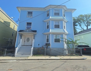 8 Porter St, Boston, Massachusetts, 8 Bedrooms Bedrooms, 17 Rooms Rooms,3 BathroomsBathrooms,Residential Income,For Sale,Porter St,73539797