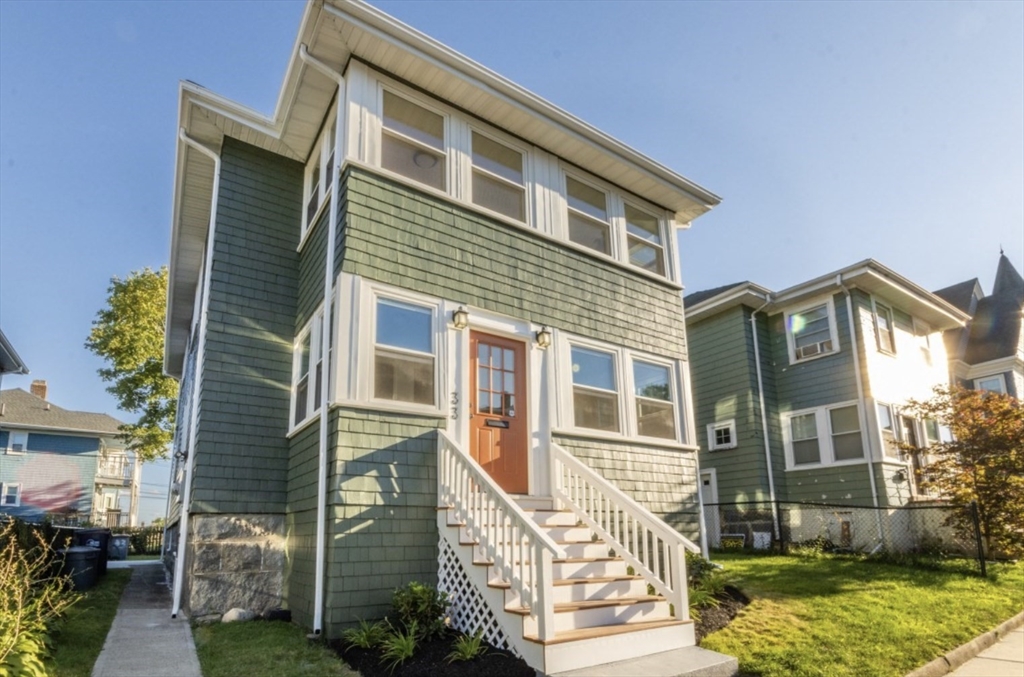 33 Pierce Ave, Boston, Massachusetts, 3 Bedrooms Bedrooms, 7 Rooms Rooms,1 BathroomBathrooms,Residential Lease,For Rent,Pierce Ave,73529946