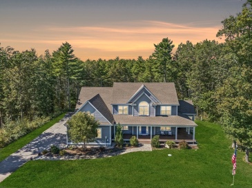 18 Highclere Rd, Windham, New Hampshire, 4 Bedrooms Bedrooms, 8 Rooms Rooms,3.5 BathroomsBathrooms,Residential,For Sale,Highclere Rd,73496344