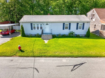 1158 Victoria St, New Bedford, Massachusetts, 3 Bedrooms Bedrooms, 6 Rooms Rooms,1 BathroomBathrooms,Residential,For Sale,Victoria St,73528414