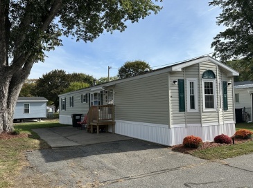 72 Quaboag Valley Co Op St, Palmer, Massachusetts, 2 Bedrooms Bedrooms, 4 Rooms Rooms,1.5 BathroomsBathrooms,Residential,For Sale,Quaboag Valley Co Op St,73487182