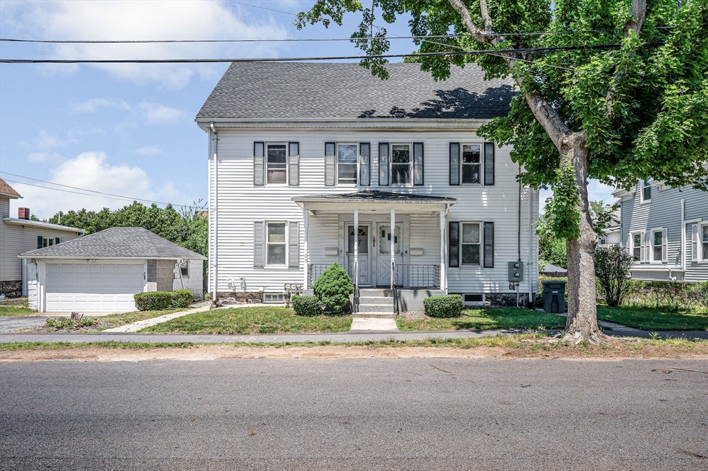 29 Belmont St, North Andover, Massachusetts, 3 Bedrooms Bedrooms, 8 Rooms Rooms,2 BathroomsBathrooms,Residential Lease,For Rent,Belmont St,73533661