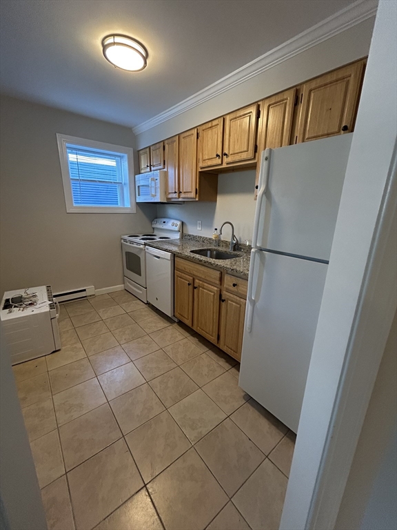 204 Neponset Valley Parkway, Boston, Massachusetts, 1 Bedroom Bedrooms, 4 Rooms Rooms,1 BathroomBathrooms,Residential Lease,For Rent,Neponset Valley Parkway,73539835