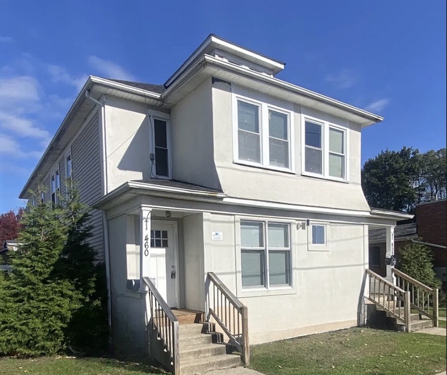 460 Grattan St, Chicopee, Massachusetts, 1 Bedroom Bedrooms, 3 Rooms Rooms,1 BathroomBathrooms,Residential Lease,For Rent,Grattan St,73539840