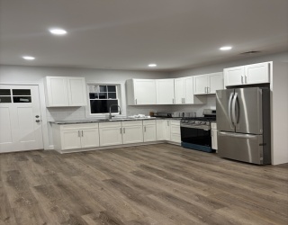 943 County St., Fall River, Massachusetts, 2 Bedrooms Bedrooms, 5 Rooms Rooms,1 BathroomBathrooms,Residential Lease,For Rent,County St.,73539844