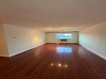 215 Winter St, Weymouth, Massachusetts, 2 Bedrooms Bedrooms, 5 Rooms Rooms,1 BathroomBathrooms,Residential Lease,For Rent,Winter St,73539933 215 Winter St, Weymouth, Massachusetts, 2 Bedrooms Bedrooms, 5 Rooms Rooms,1 BathroomBathrooms,Residential Lease,For Rent,Winter St,73539933