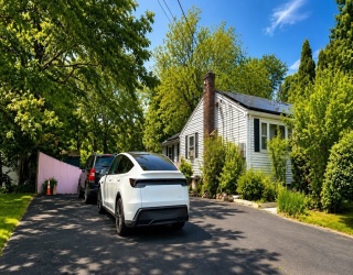 22 Farnham Rd, Stoughton, Massachusetts, 5 Bedrooms Bedrooms, 8 Rooms Rooms,3 BathroomsBathrooms,Residential,For Sale,Farnham Rd,73539860