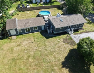 86 Meadowbrook Road, Chelmsford, Massachusetts, 3 Bedrooms Bedrooms, 7 Rooms Rooms,2 BathroomsBathrooms,Residential,For Sale,Meadowbrook Road,73539851