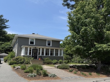 52 Riverdale Road, Wellesley, Massachusetts, 4 Bedrooms Bedrooms, 8 Rooms Rooms,2.5 BathroomsBathrooms,Residential Lease,For Rent,Riverdale Road,73540197