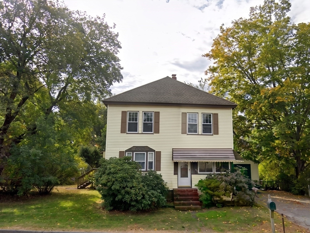 133 Pleasant Valley St, Methuen, Massachusetts, 4 Bedrooms Bedrooms, 8 Rooms Rooms,2 BathroomsBathrooms,Residential,For Sale,Pleasant Valley St,73492166