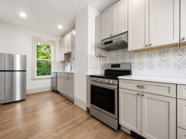 8 Carlton Street, Somerville, Massachusetts, 2 Bedrooms Bedrooms, 5 Rooms Rooms,1 BathroomBathrooms,Residential Lease,For Rent,Carlton Street,73540204