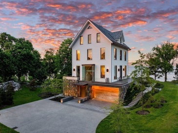 20 Crowninshield Road, Marblehead, Massachusetts, 6 Bedrooms Bedrooms, 21 Rooms Rooms,7.5 BathroomsBathrooms,Residential,For Sale,Crowninshield Road,73539974