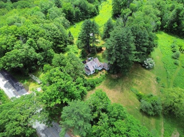 30 Whittemore Rd, Sturbridge, Massachusetts, 2 Bedrooms Bedrooms, 5 Rooms Rooms,2 BathroomsBathrooms,Residential,For Sale,Whittemore Rd,73539963
