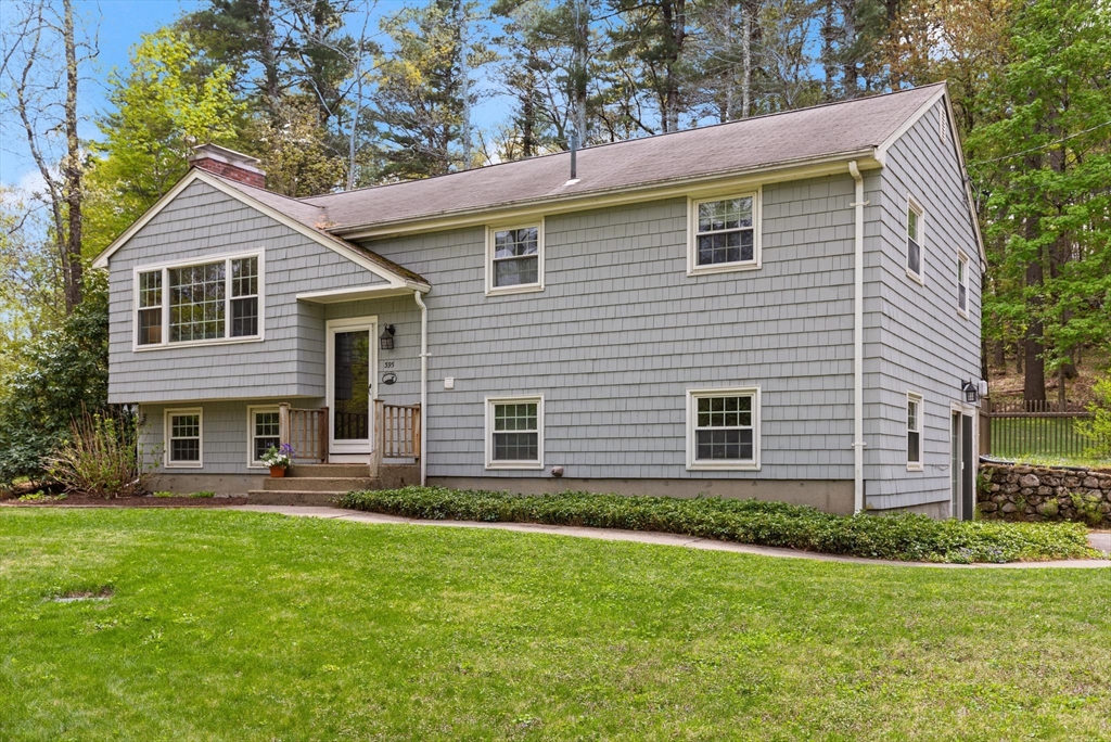 395 North Rd, Sudbury, Massachusetts, 3 Bedrooms Bedrooms, 10 Rooms Rooms,2 BathroomsBathrooms,Residential,For Sale,North Rd,73539920