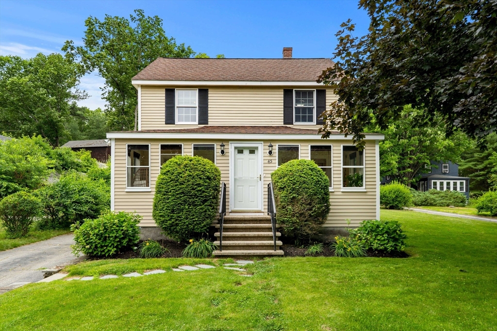 45 County Rd, Andover, Massachusetts, 3 Bedrooms Bedrooms, 6 Rooms Rooms,2 BathroomsBathrooms,Residential,For Sale,County Rd,73540021