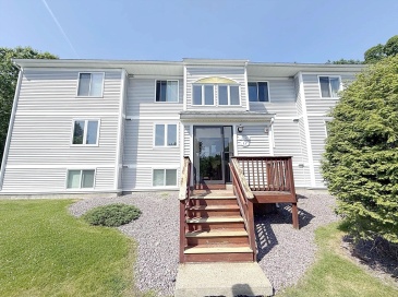 330 Sunderland Rd, Worcester, Massachusetts, 2 Bedrooms Bedrooms, 5 Rooms Rooms,2 BathroomsBathrooms,Residential Lease,For Rent,Sunderland Rd,73540037 330 Sunderland Rd, Worcester, Massachusetts, 2 Bedrooms Bedrooms, 5 Rooms Rooms,2 BathroomsBathrooms,Residential Lease,For Rent,Sunderland Rd,73540037