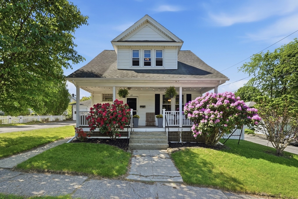 22 Merrill Road, Worcester, Massachusetts, 3 Bedrooms Bedrooms, 6 Rooms Rooms,1.5 BathroomsBathrooms,Residential,For Sale,Merrill Road,73540063