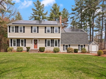 35 Meadowbrook Dr, Wrentham, Massachusetts, 3 Bedrooms Bedrooms, 7 Rooms Rooms,2.5 BathroomsBathrooms,Residential,For Sale,Meadowbrook Dr,73503243