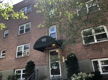 95 Chestnut Street, Brookline, Massachusetts, 1 Bedroom Bedrooms, 3 Rooms Rooms,1 BathroomBathrooms,Residential Lease,For Rent,Chestnut Street,73521050 95 Chestnut Street, Brookline, Massachusetts, 1 Bedroom Bedrooms, 3 Rooms Rooms,1 BathroomBathrooms,Residential Lease,For Rent,Chestnut Street,73521050