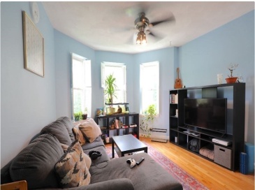 1411 Commonwealth Ave., Boston, Massachusetts, 2 Bedrooms Bedrooms, 4 Rooms Rooms,1 BathroomBathrooms,Residential Lease,For Rent,Commonwealth Ave.,73516656